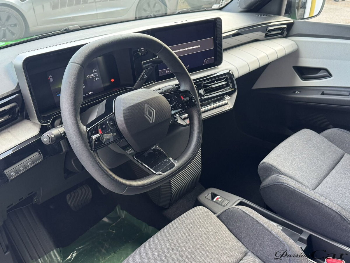 Renault Scenic E-Tech Electric Evolution comfort range 170cv (5)