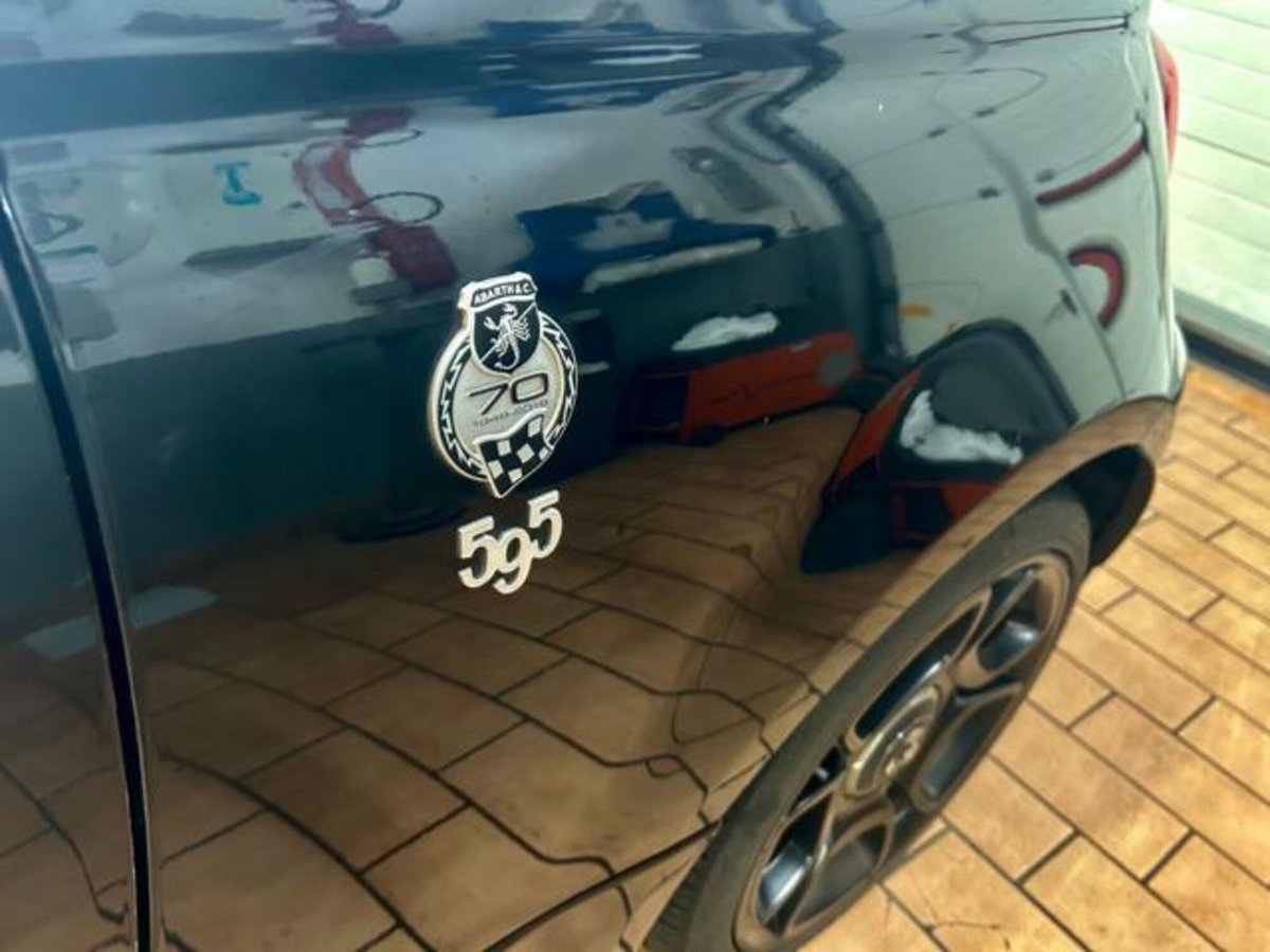 Abarth 595 595 1.4 Turbo T-Jet 165 CV Turismo (6)