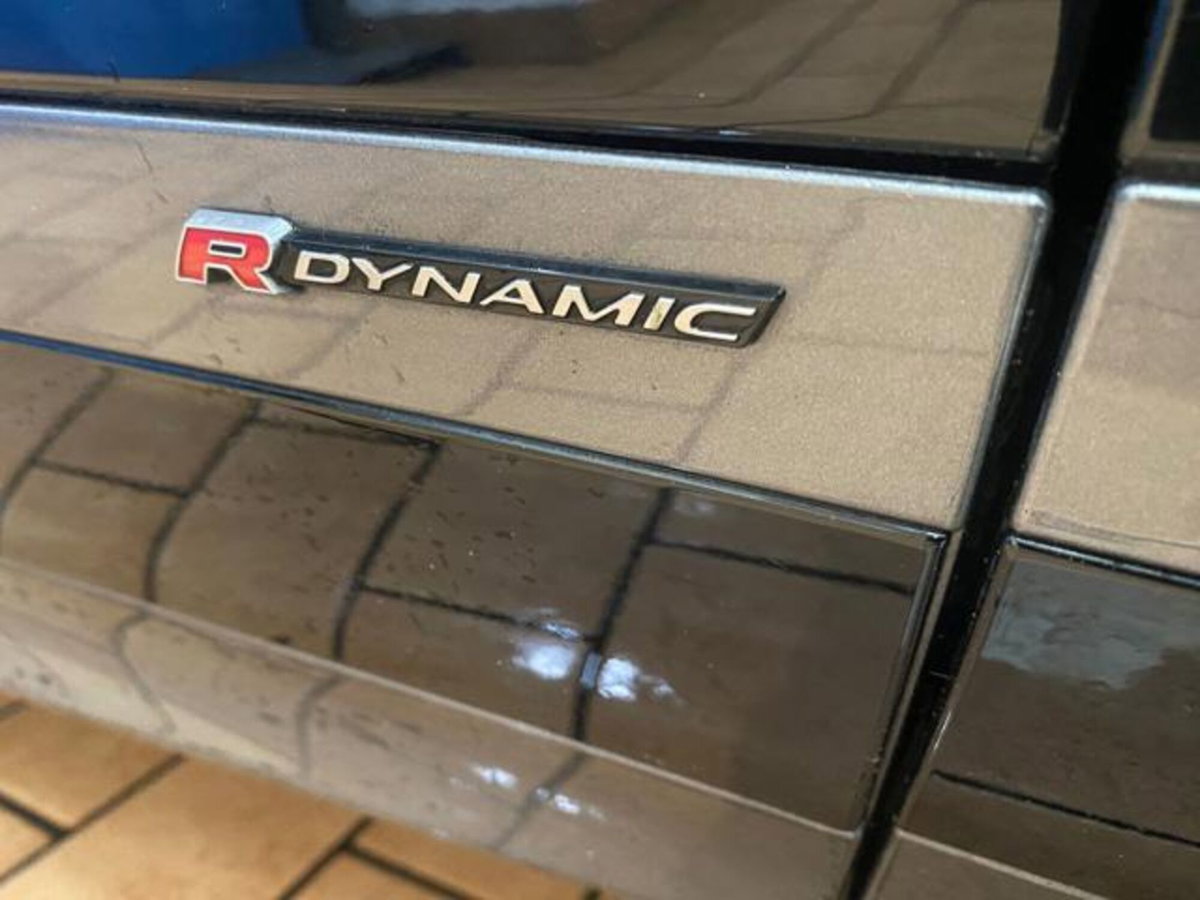 Land Rover Range Rover Evoque 2.0D I4-L.Flw 150 CV AWD Auto R-Dynamic (8)
