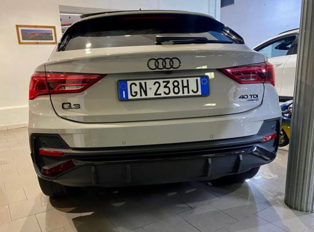 Audi Q3 Sportback 40 TDI quattro S tronic S line edition (10)