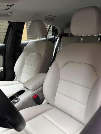 Mercedes-Benz GLA SUV 180 d Sport (5)