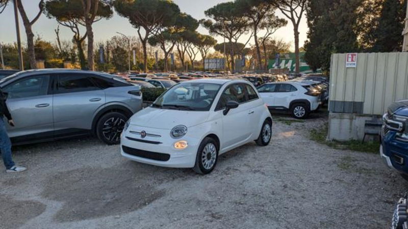 Fiat 500 1.0 Hybrid Red