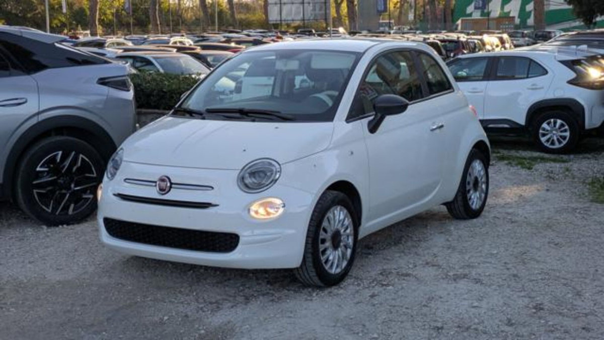 Fiat 500 1.0 Hybrid Club (2)