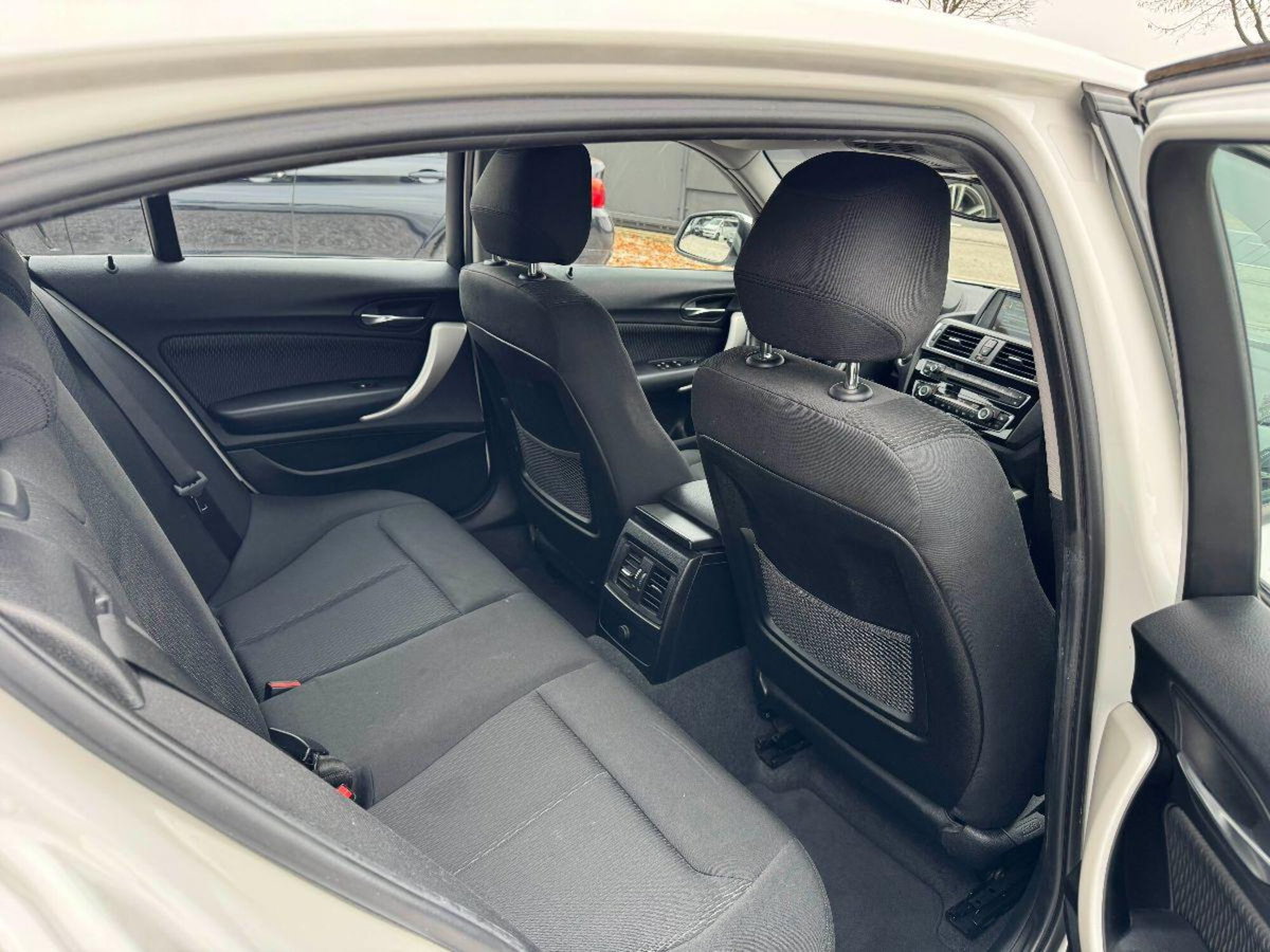 BMW Serie 1 5p. 116d 5p. Efficient Dynamics Sport (14)