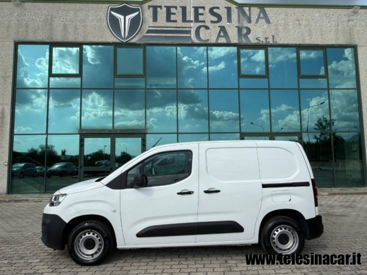 Citroen Berlingo Furgone BlueHDi 100 Van XL Club (2)