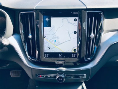 Volvo XC60 B4 (d) AWD Geartronic Momentum Pro (5)