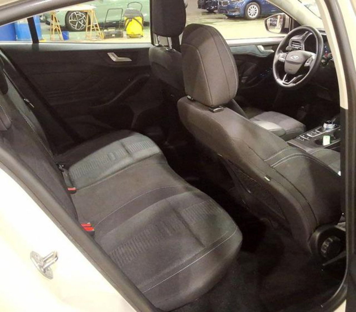 Ford Focus 1.5 EcoBlue 120 CV automatico 5p. Active X (7)