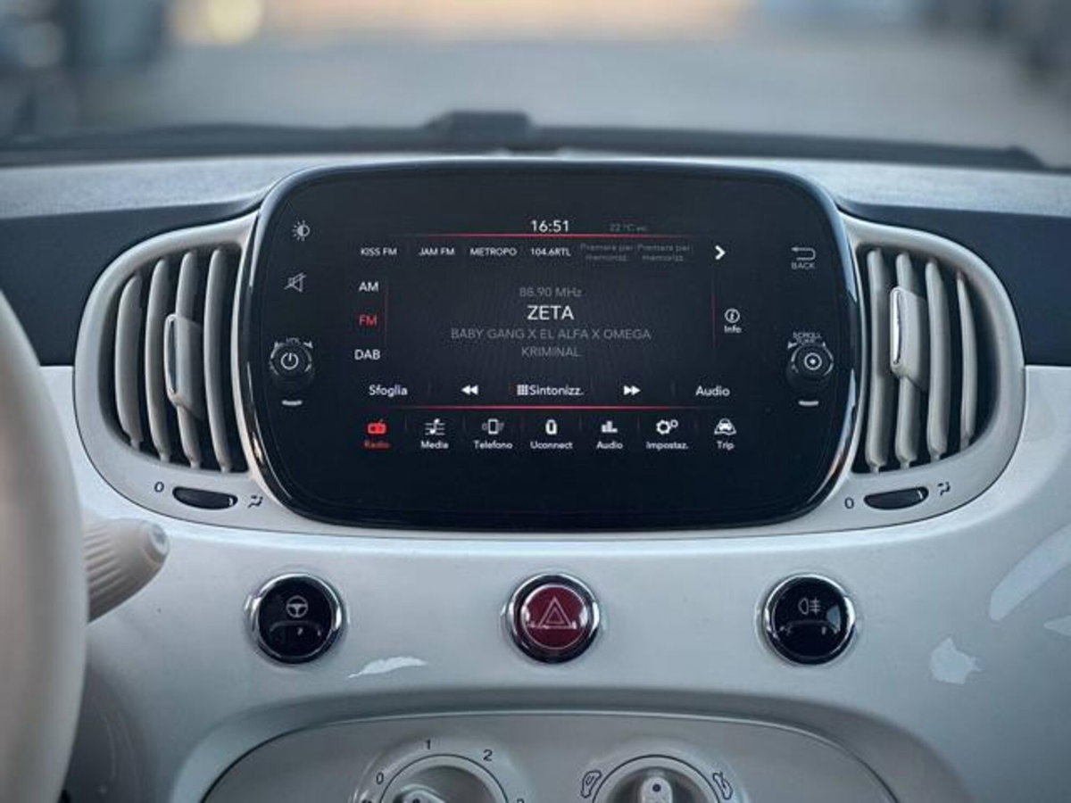 Fiat 500 1.0 Hybrid Dolcevita (15)