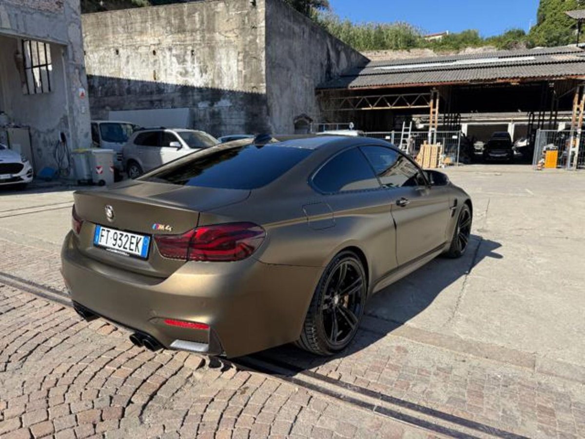 BMW Serie 4 Coupé M4 (10)