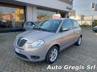 Lancia Ypsilon 1.2 New Oro usata