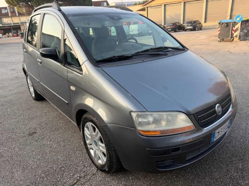 Fiat Idea 1.4 16V Emotion
