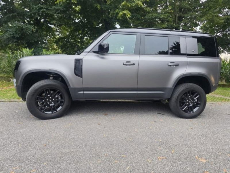 Land Rover Defender 110 3.0d i6 mhev X-Dynamic SE awd 200cv auto