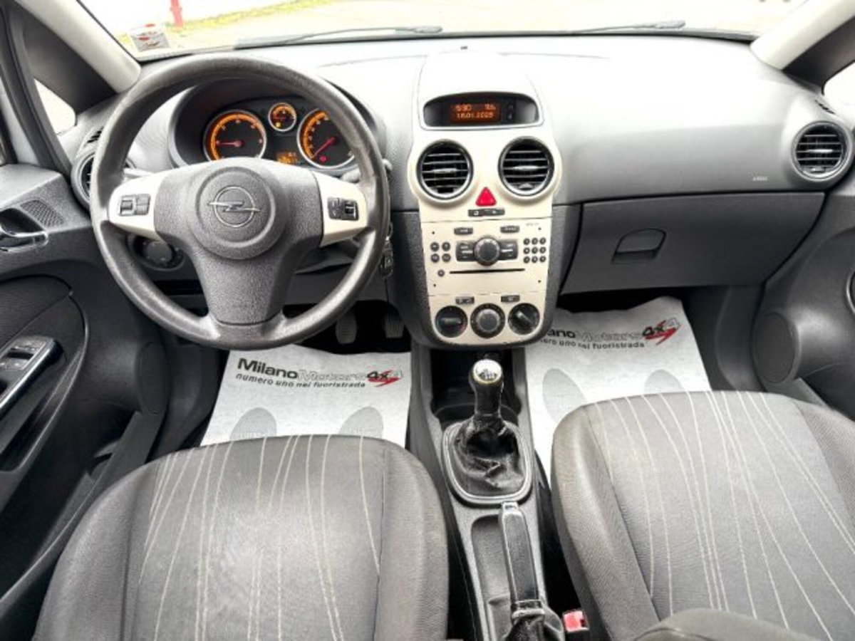 Opel Corsa 1.3 CDTI 90CV 5 porte Cosmo (10)