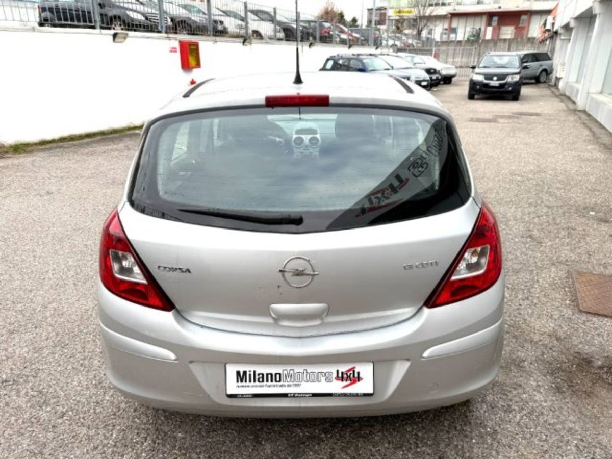 Opel Corsa 1.3 CDTI 90CV 5 porte Cosmo (6)