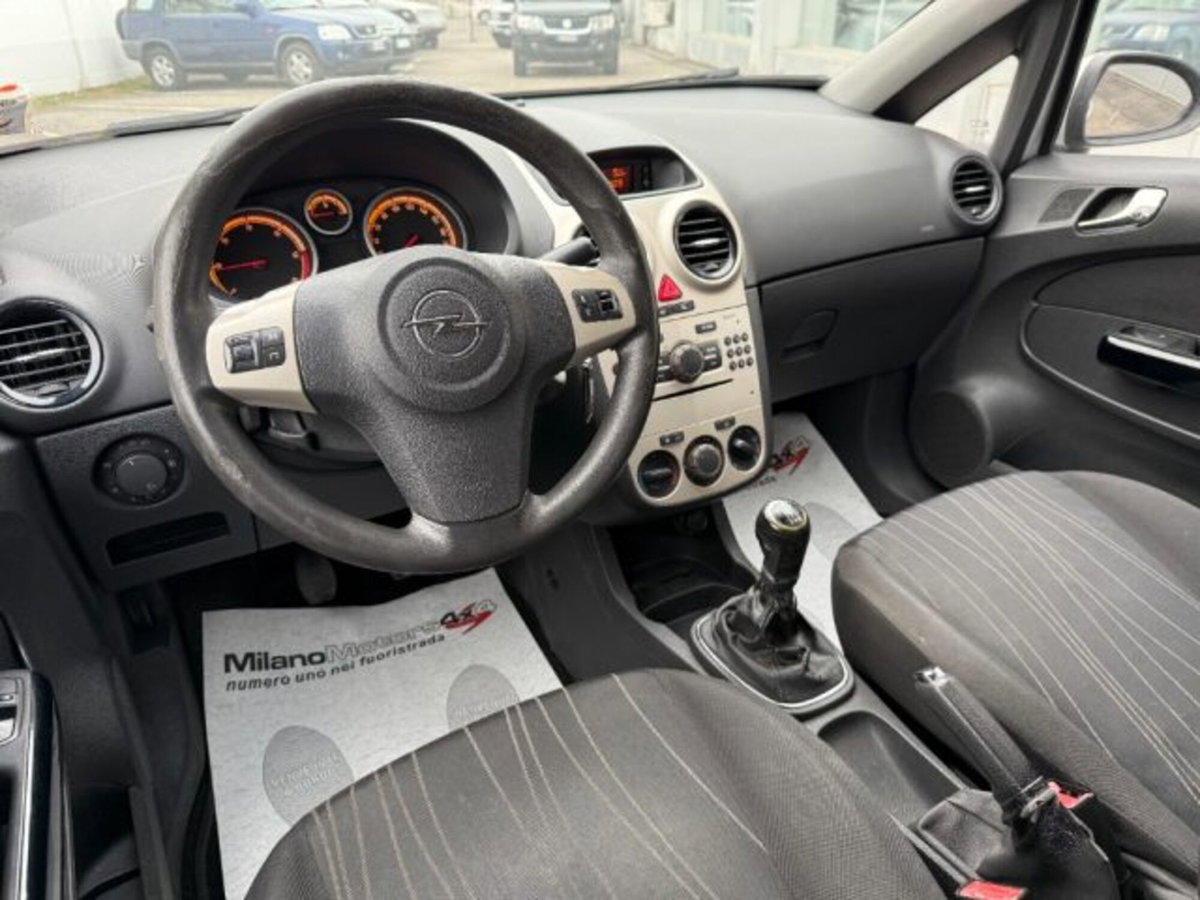 Opel Corsa 1.3 CDTI 90CV 5 porte Cosmo (9)