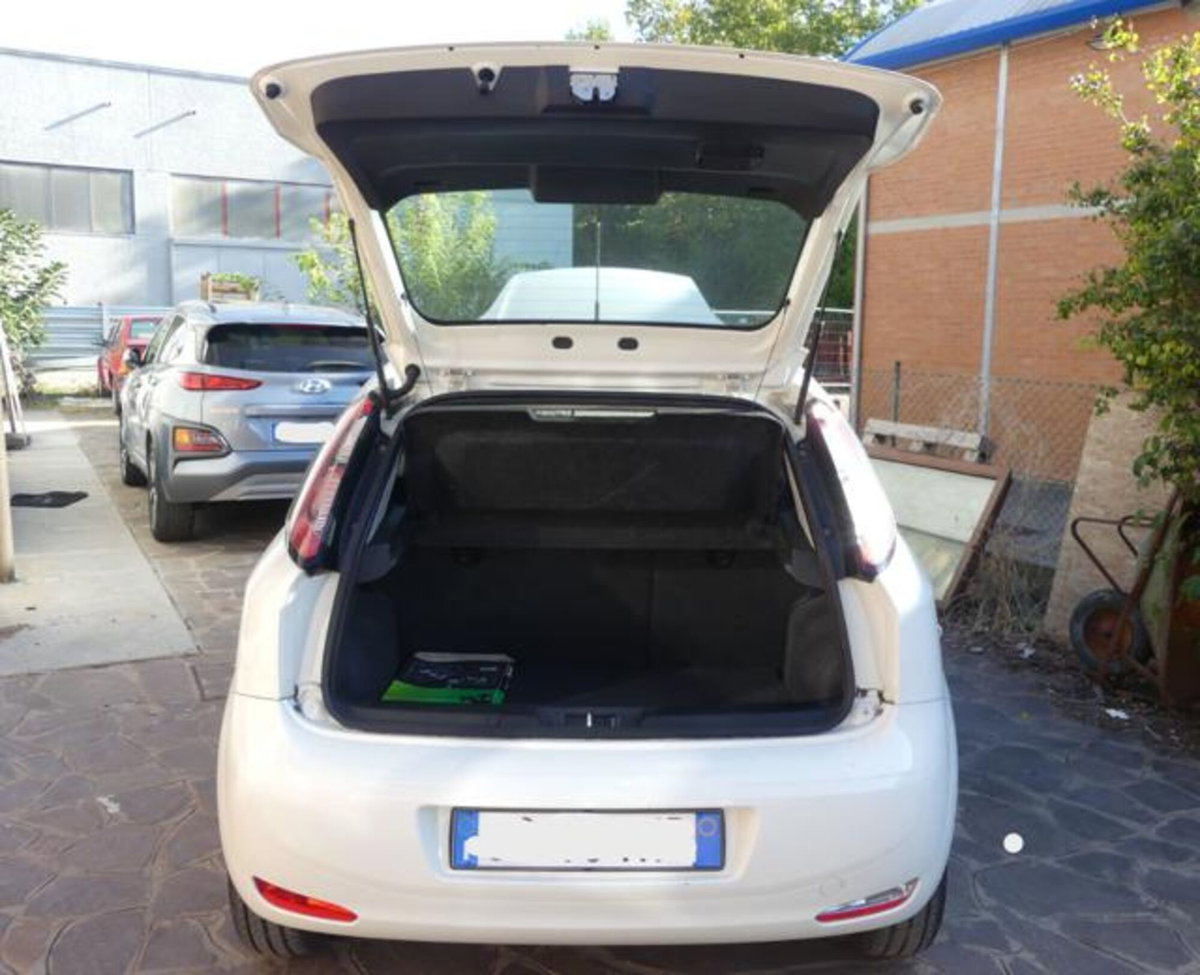 Fiat Punto 1.4 8V 5 porte Natural Power Easy (14)