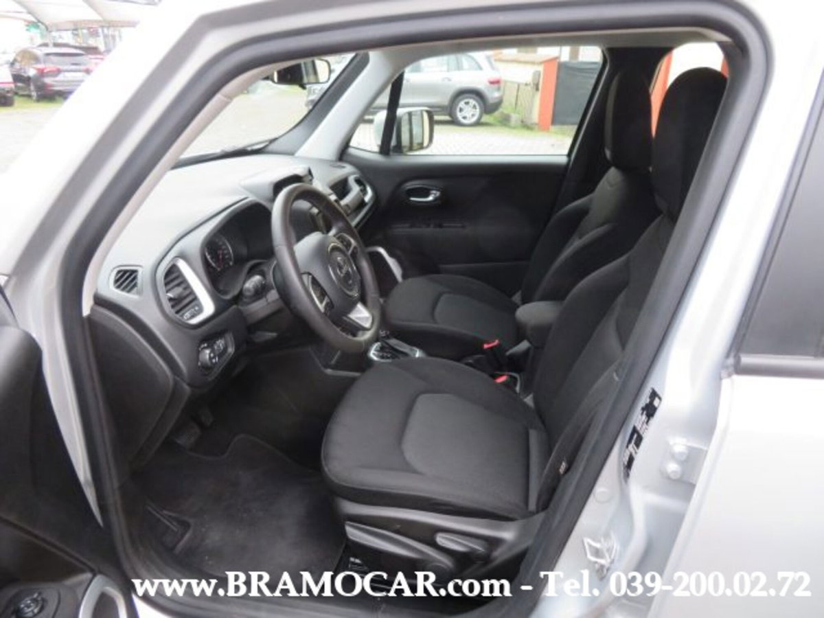 Jeep Renegade 1.3 T4 DDCT Longitude (12)