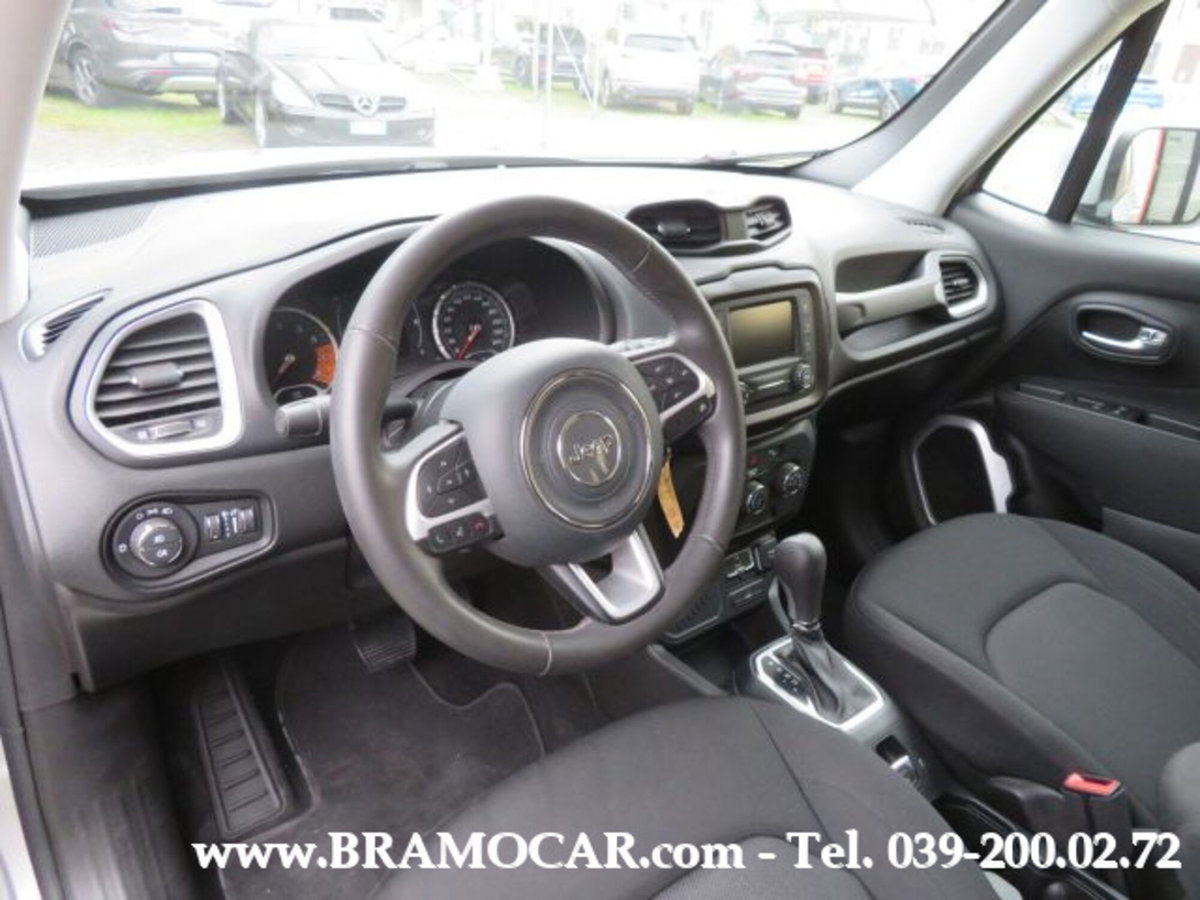 Jeep Renegade 1.3 T4 DDCT Longitude (13)