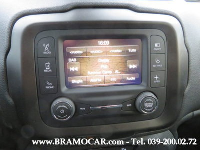 Jeep Renegade 1.3 T4 DDCT Longitude (19)