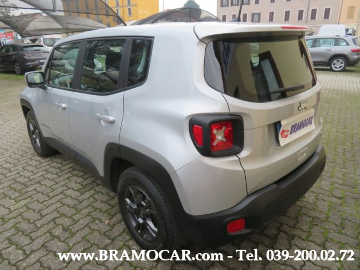 Jeep Renegade 1.3 T4 DDCT Longitude (8)