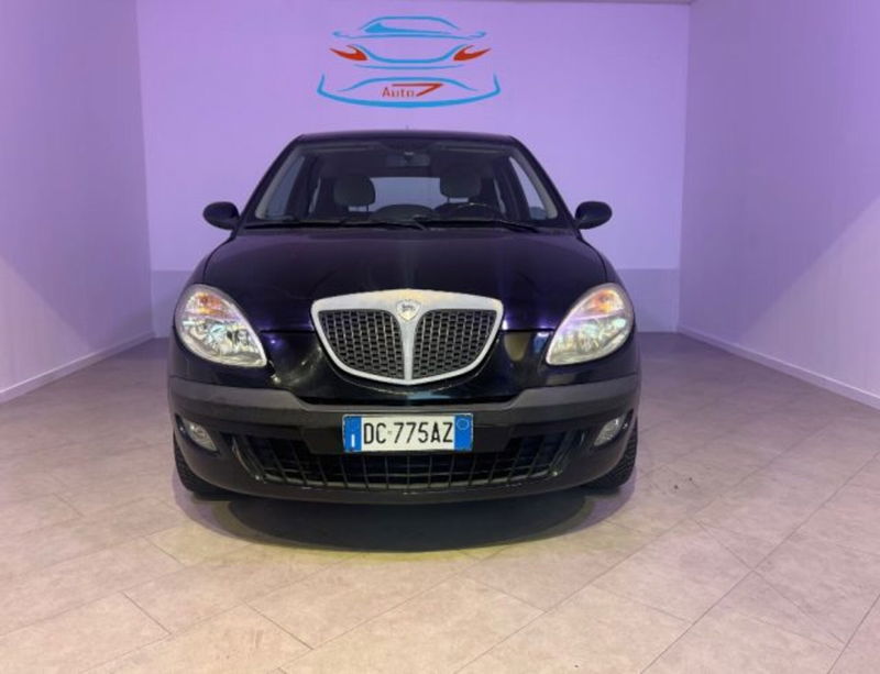 Lancia Ypsilon 16V Platino