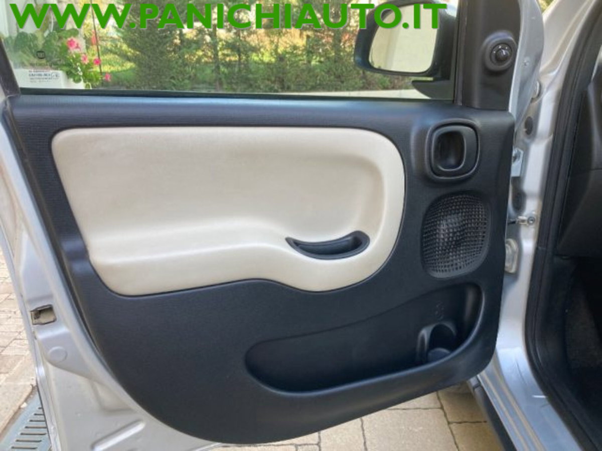 Fiat Panda 1.3 MJT 95 CV S&S Trekking (12)