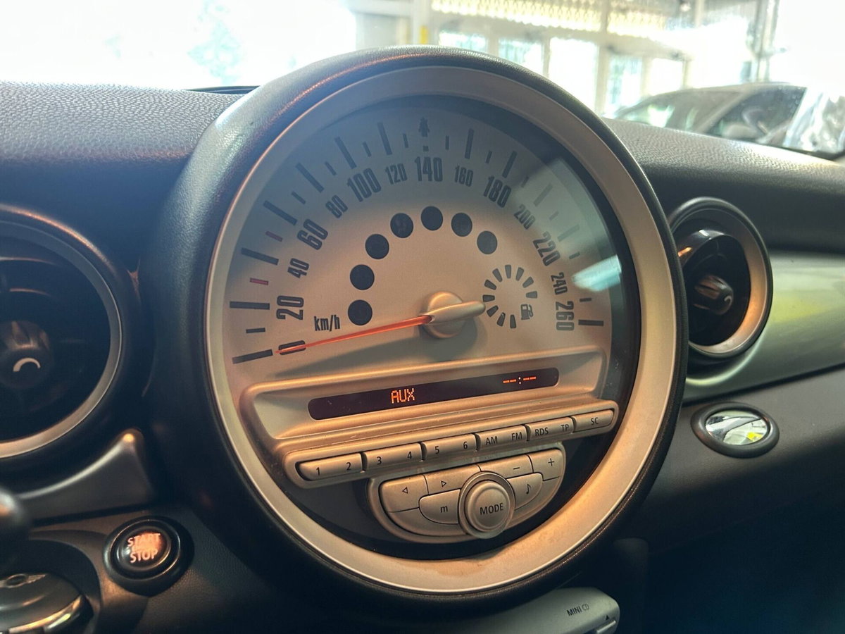 MINI Mini 1.4 16V Ray G (12)