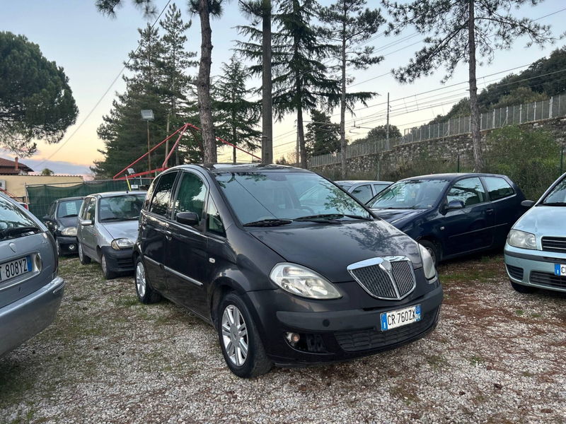 Lancia Musa 1.4 16V Platino