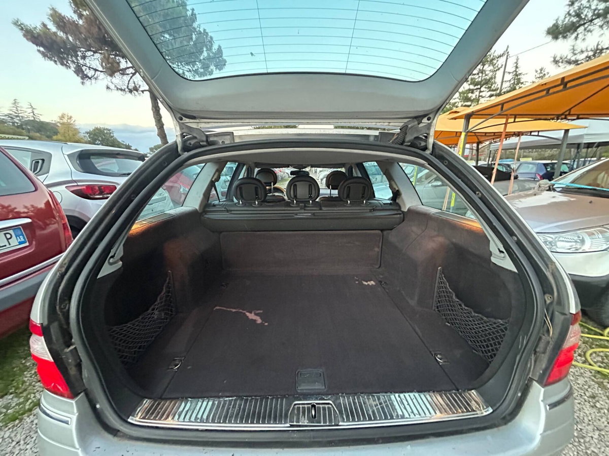 Mercedes-Benz Classe E Station Wagon 280 CDI cat Avantgarde (7)