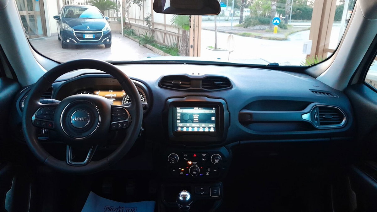 Jeep Renegade 1.6 Mjt 130 CV Limited (18)