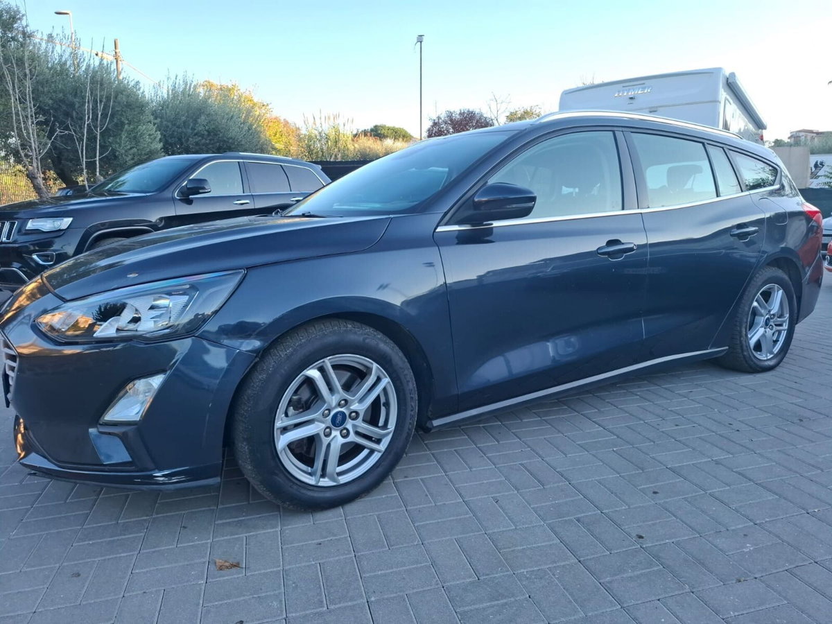 Ford Focus Station Wagon 1.5 EcoBlue 120 CV automatico SW Business (3)