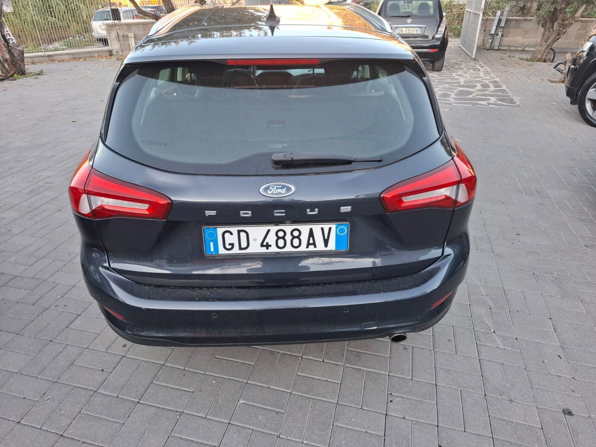Ford Focus Station Wagon 1.5 EcoBlue 120 CV automatico SW Business (4)