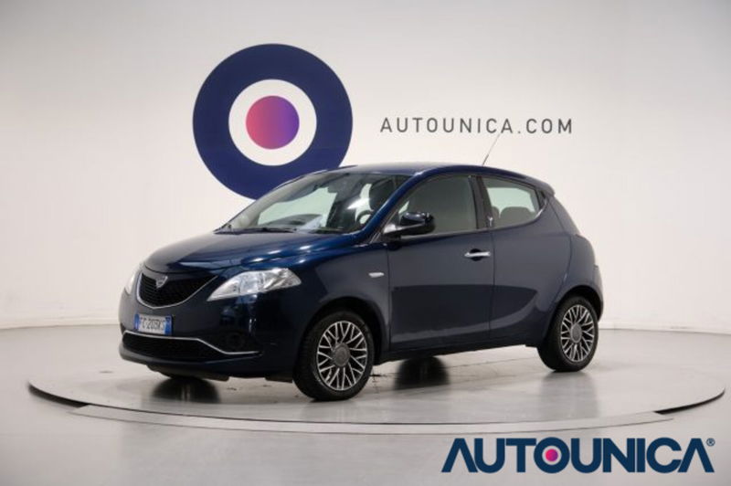 Lancia Ypsilon 1.2 69 CV 5 porte Gold