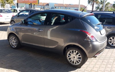 Lancia Ypsilon 1.3 MJT 16V 95 CV 5 porte S&S Gold (6)