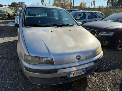 Fiat Punto 1.2i cat 5 porte ELX (4)