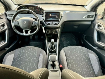 Peugeot 2008 100 Black Matt (11)