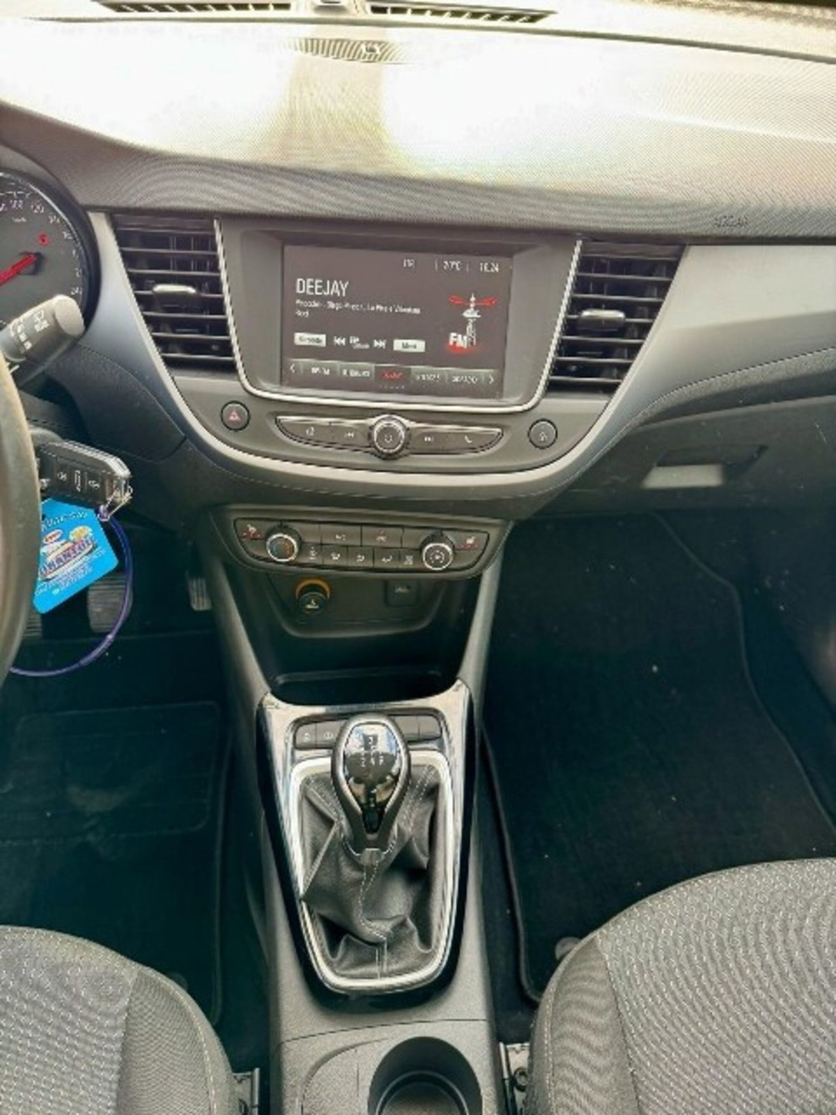 Opel Crossland X 1.2 12V Innovation (14)