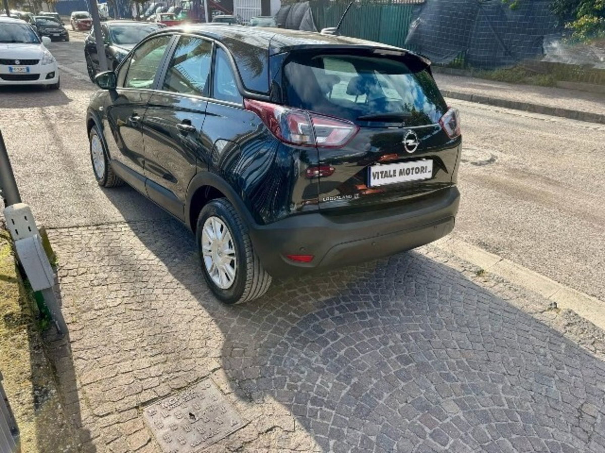 Opel Crossland X 1.2 12V Innovation (9)
