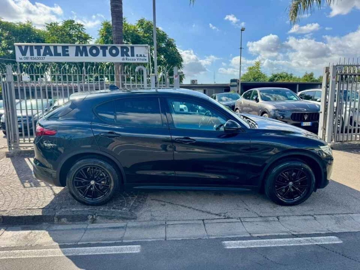 Alfa Romeo Stelvio Stelvio 2.2 Turbodiesel 190 CV AT8 Q4 Executive (11)