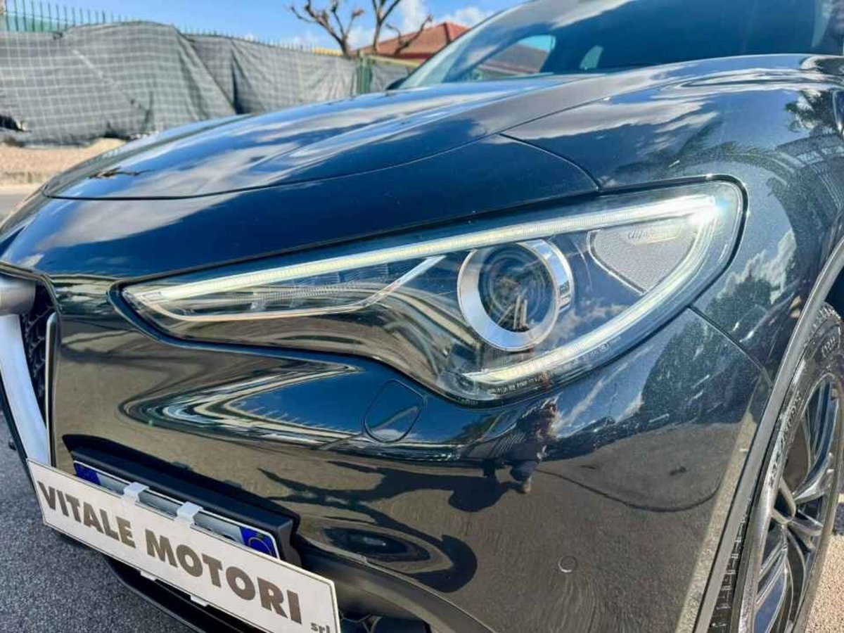 Alfa Romeo Stelvio Stelvio 2.2 Turbodiesel 190 CV AT8 Q4 Executive (4)