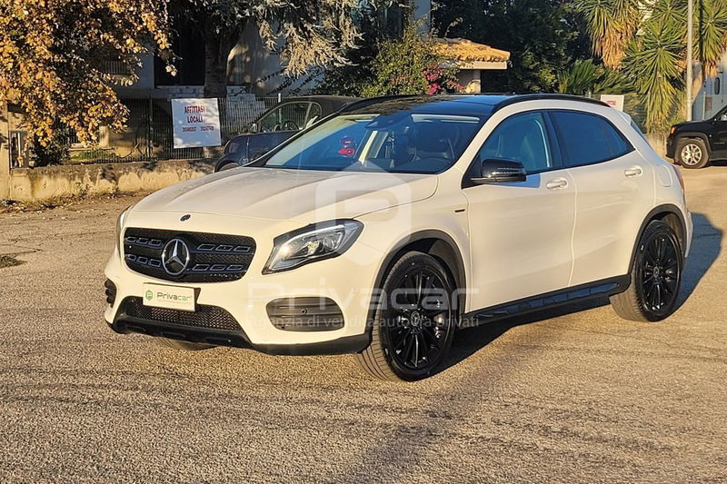 Mercedes-Benz GLA SUV 200 d Automatic 4Matic Premium