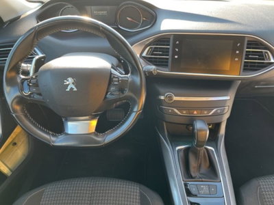 Peugeot 308 BlueHDi 130 S&S EAT6 Style (10)