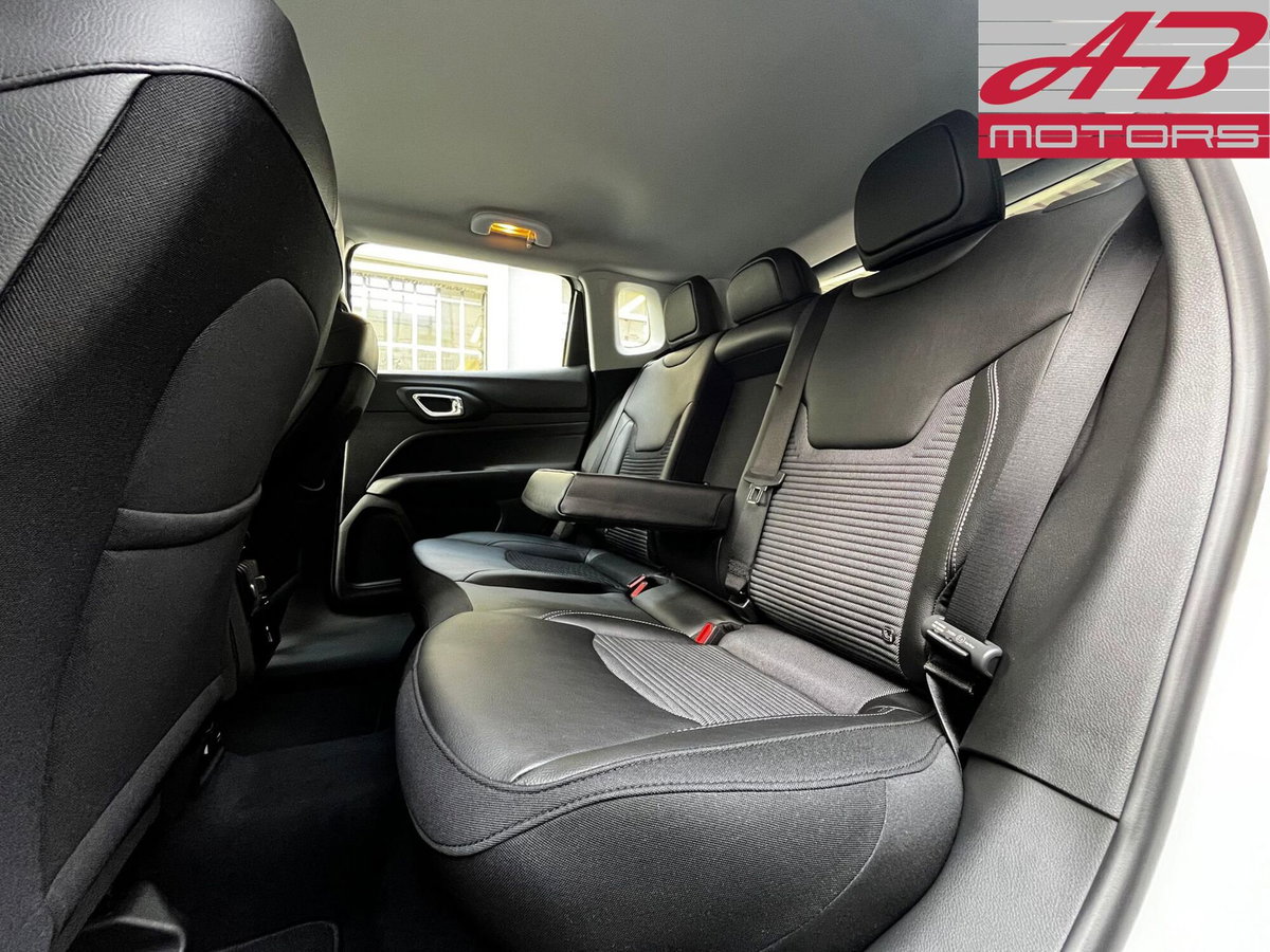 Jeep Compass 1.5 turbo t4 mhev Altitude 2wd 130cv dct (11)