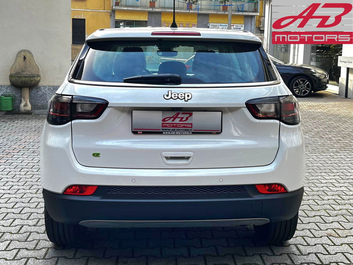 Jeep Compass 1.5 turbo t4 mhev Altitude 2wd 130cv dct (6)