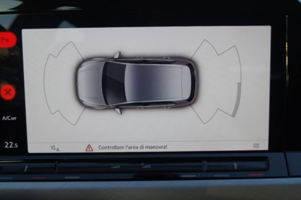 Volkswagen Golf Variant 1.0 eTSI EVO DSG Life (17)