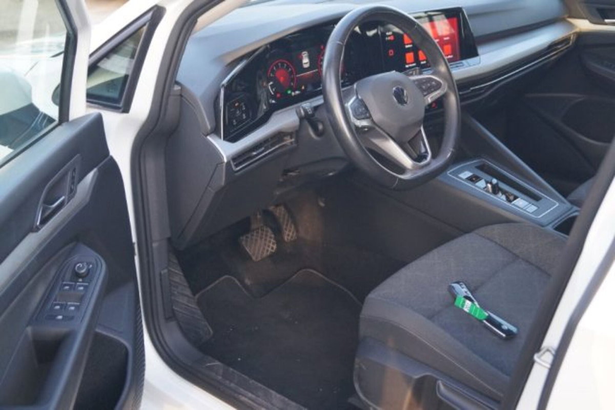 Volkswagen Golf Variant 1.0 eTSI EVO DSG Life (7)