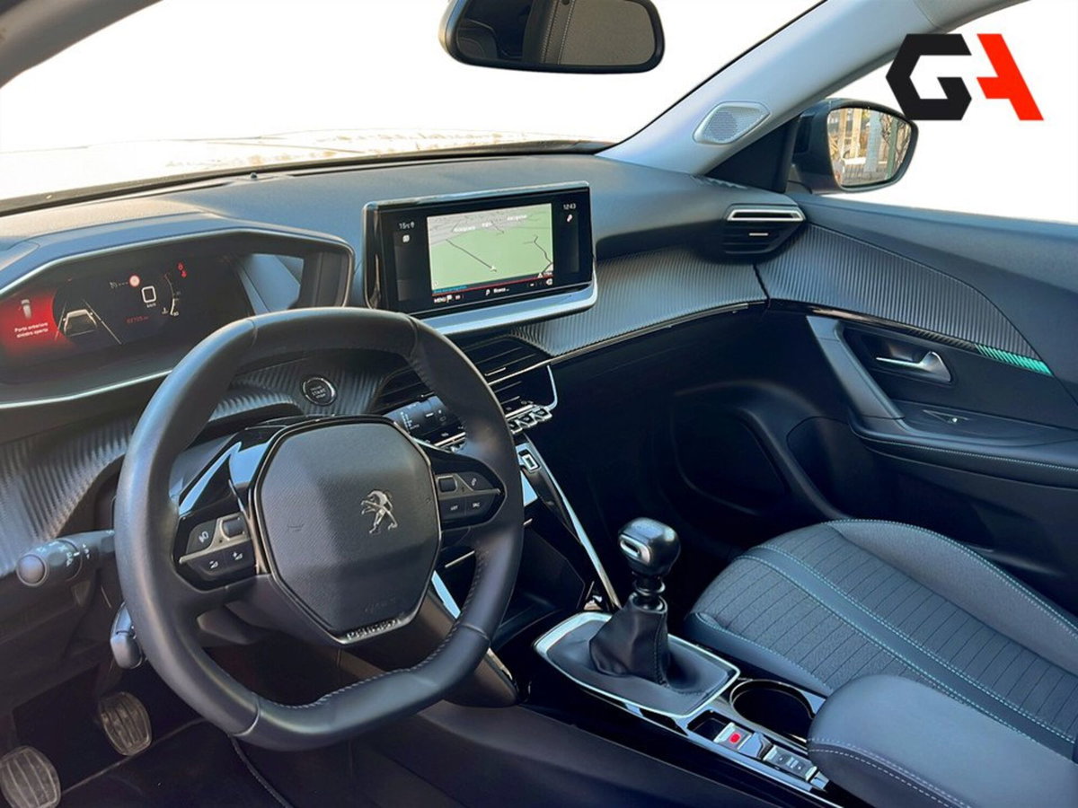 Peugeot 2008 BlueHDi 110 S&S Allure Pack (11)