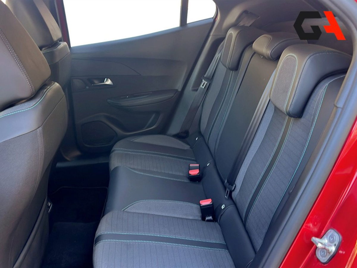Peugeot 2008 BlueHDi 110 S&S Allure Pack (12)