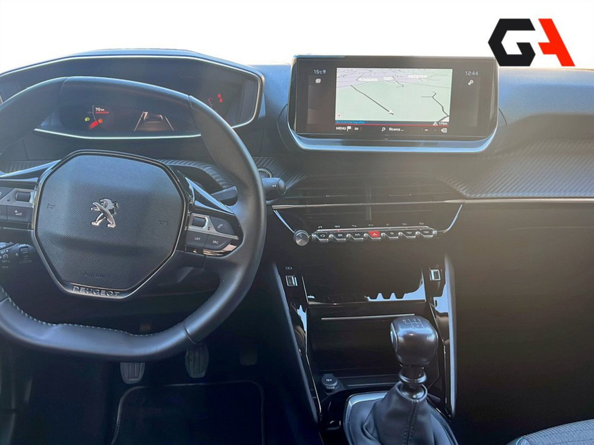 Peugeot 2008 BlueHDi 110 S&S Allure Pack (9)