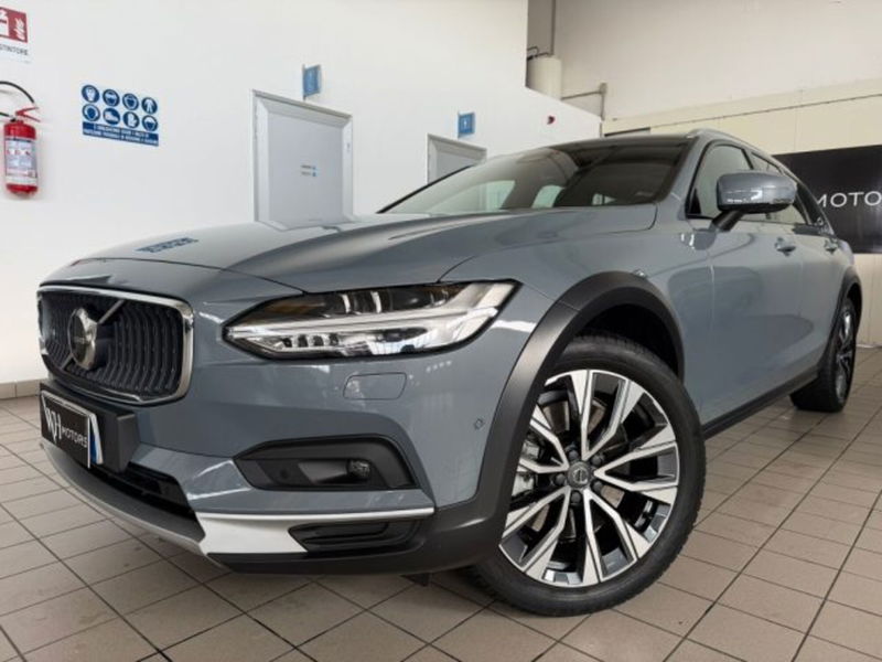 Volvo V90 Cross Country B4 (d) AWD Geatronic Business Pro Line